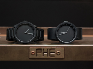 Piet Hein Eek horloge tube s38 voor LEFF Amsterdam en Sinterklaas