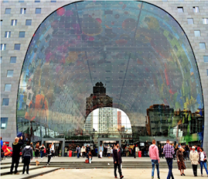 Markt hal in Rotterdam