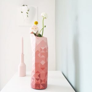 Paper Cover Vaas van Pepe Heykoop foto door Mijn huisje voor Holland Design & Gifts