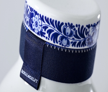 Royal Delft image 361 Arian Brekveld, kleur delftsblauw © Holland Design & Gifts