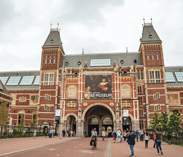 Holland Design & Gifts raad iedereen aan de tentoonstelling Alle Rembrandts te bezoeken voor het themajaar Rembrandt.